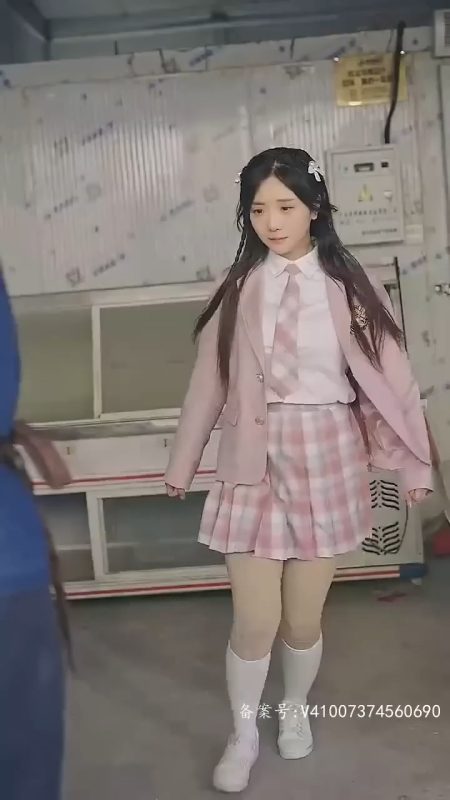 《退隐三年他们都求我重操旧业》-VIP部落