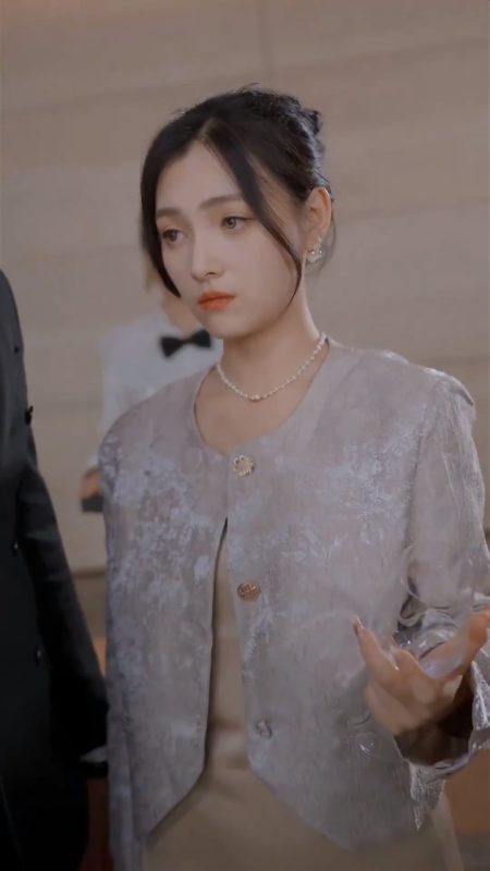 《冷战八年后初恋哭着问错了没》-VIP部落