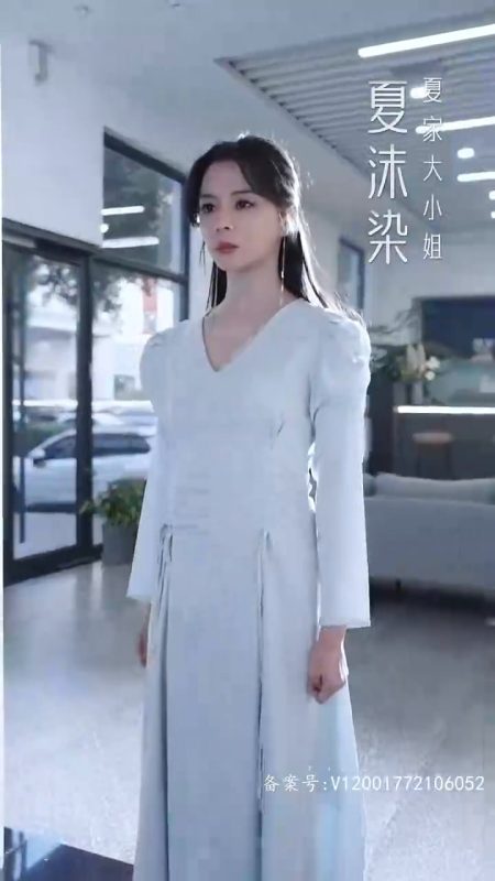 《重生后她转身投入死对头怀抱》-VIP部落