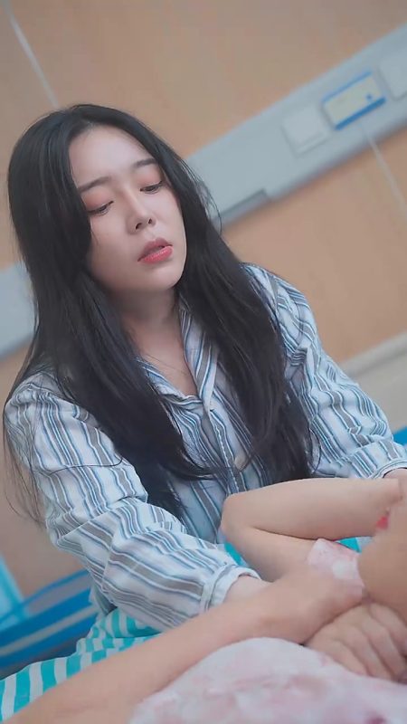 《萌宝来袭：特工妈咪不好惹》-VIP部落